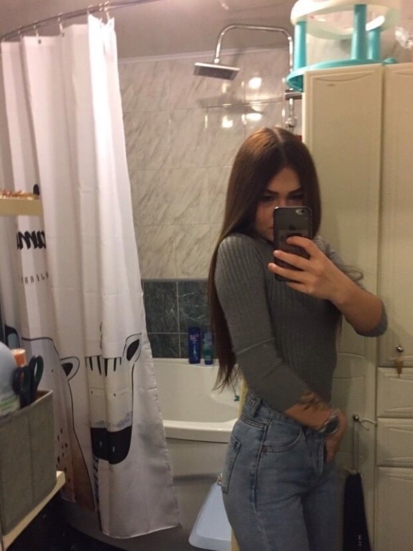 Марфа привлекательная девушка из Снежного цена от 3000 руб