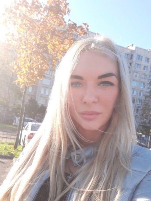 Влада привлекательная девушка из Снежного цена от 3500 руб